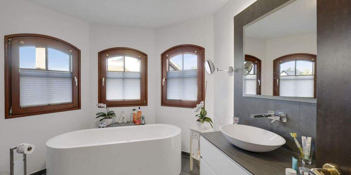 Einfamilienhaus Halle Reideburg - 7 Zimmer, 222 m&sup2;, 599.900&euro; | Angebot:25694616