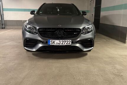 Mercedes-Benz E 63 AMG 65.204 km 62.000 &euro; Merseburg 06217