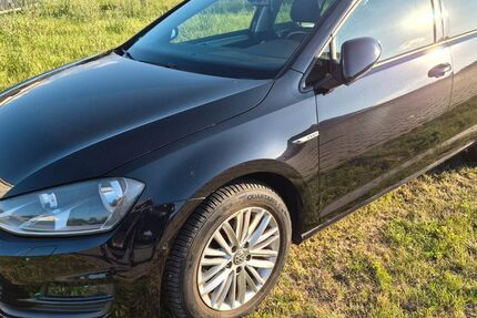 VW Golf 39.300 km 9.890 &euro; Seegebiet Mansfelder Land 06317