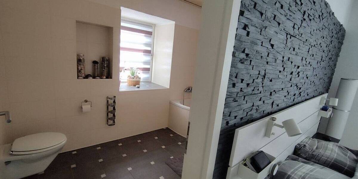 Gewerbeobjekt Halle (Saale) Gesundbrunnen - 9 Zimmer, 280 m&sup2;, 715.000&euro; | Angebot:23625508