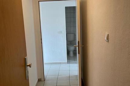 Wohnung Köthen (Anhalt) - 1 Zimmer, 31 m&sup2;, 233&euro; | Angebot:18989176