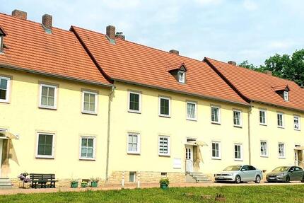 Wohnung Bad Lauchstädt - 3 Zimmer, 50 m&sup2;, 385&euro; | Angebot:25232488