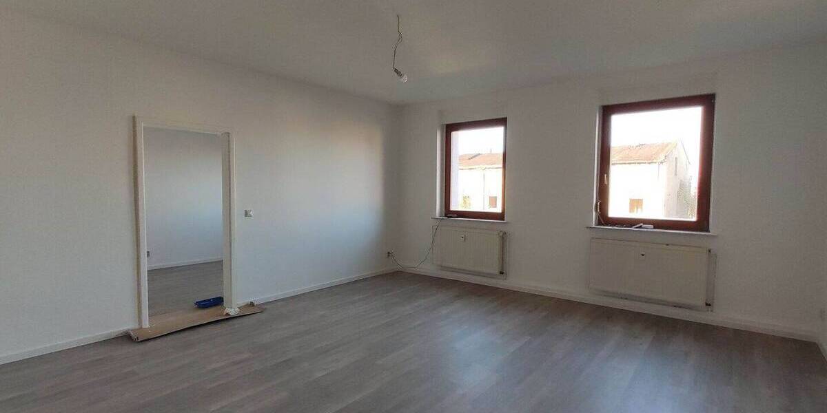 Etagenwohnung Bitterfeld Bitterfeld - 2 Zimmer, 69 m&sup2;, 520&euro; | Angebot:26799303