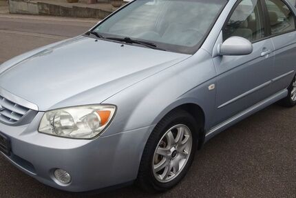 Kia Cerato 94.000 km 1.690 &euro; Schkeuditz 04435