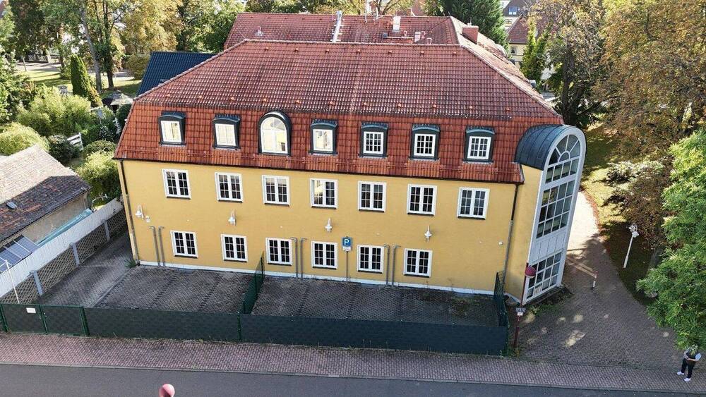 Mehrfamilienhaus, Wohnhaus Markranstädt Quesitz - 6 Zimmer, 2 m&sup2;, 2.800.000&euro; | Angebot:26257730