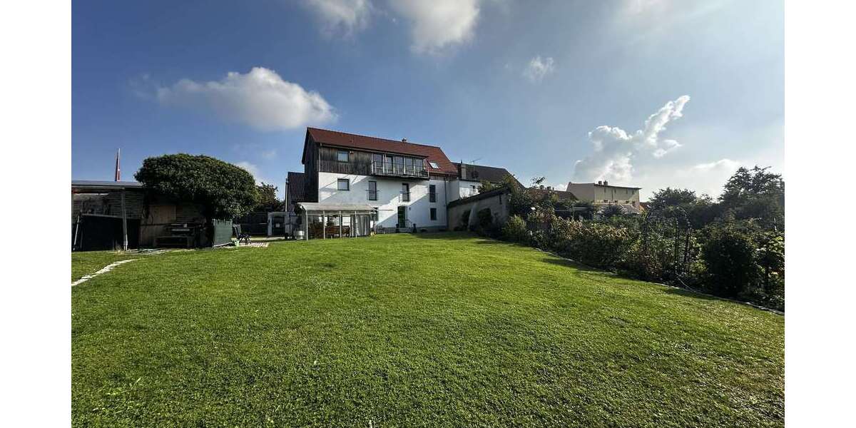 Einfamilienhaus Halle (Saale) Gesundbrunnen - 10 Zimmer, 259 m&sup2;, 799.000&euro; | Angebot:25148962