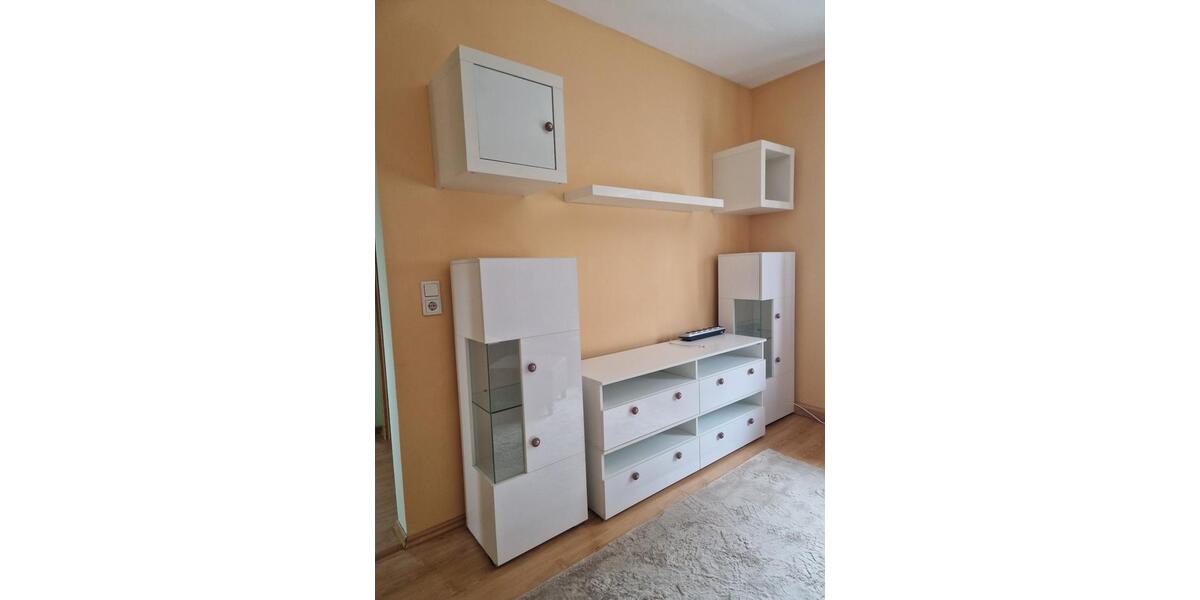 Etagenwohnung Sandersdorf-Brehna Torna - 2 Zimmer, 45 m&sup2;, 10&euro; | Angebot:26060171